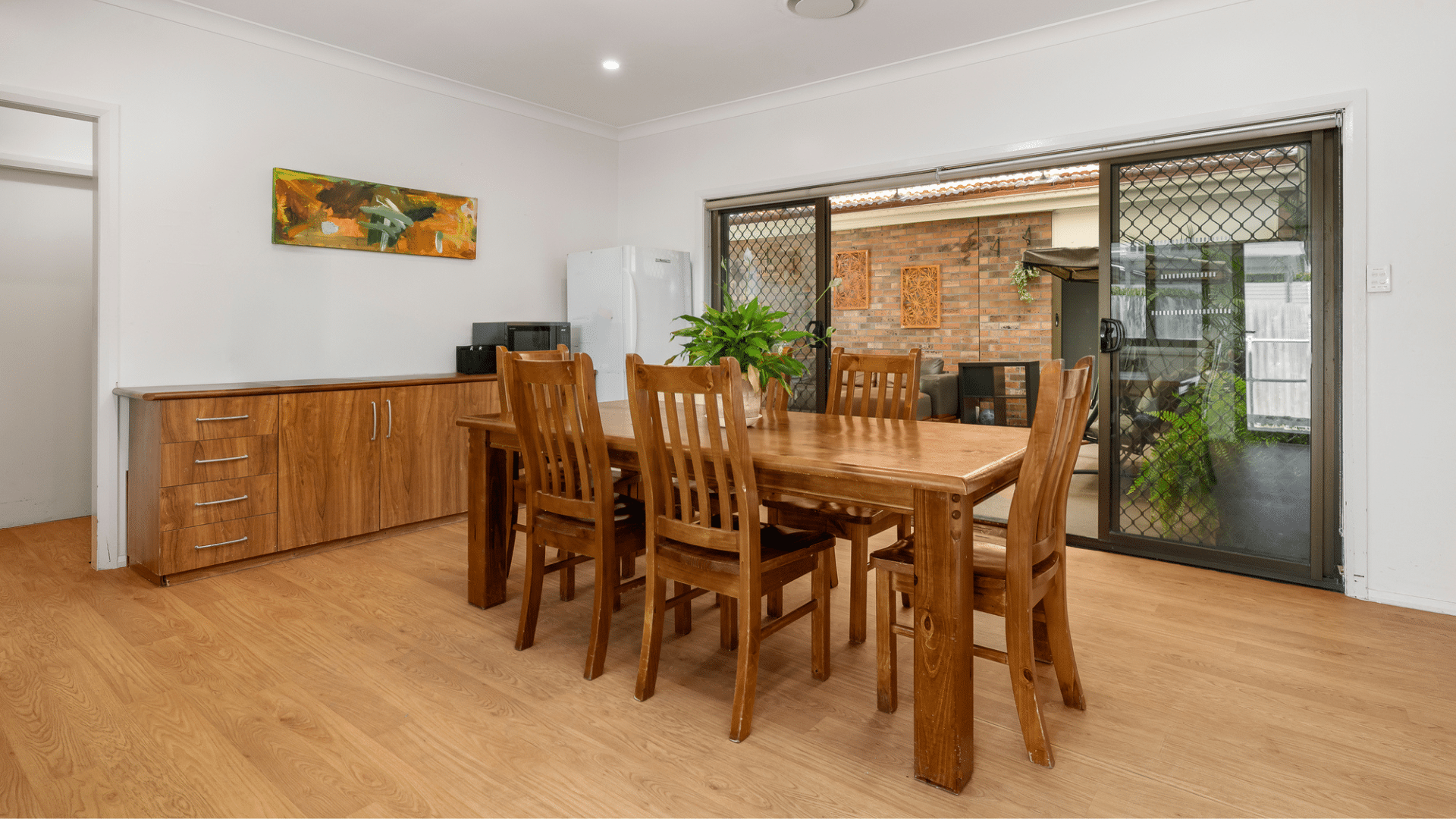 Allambie Heights 2 (10656)_Dining