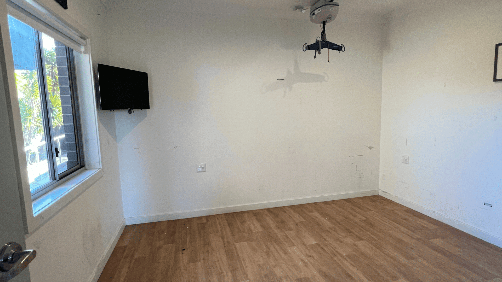 Hornsby 1 (16080)_Bedroom 1_1920x1080px