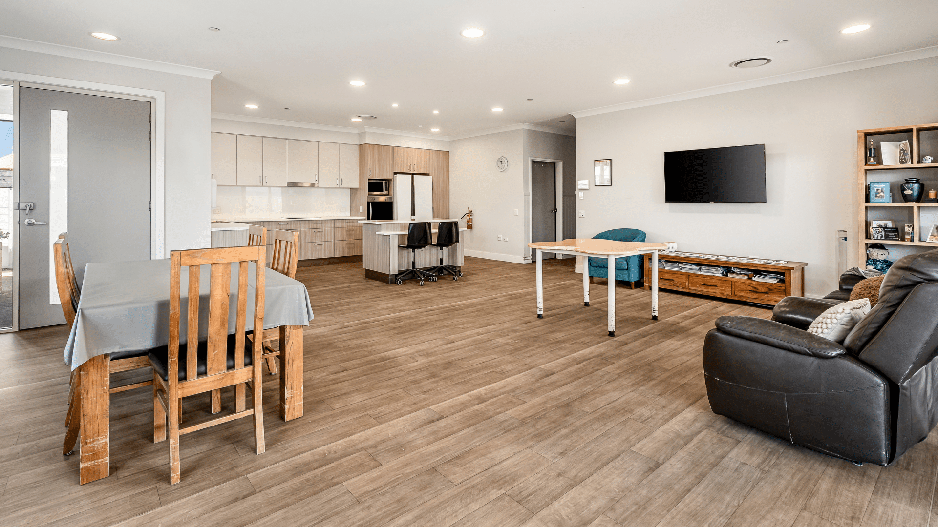 Supported independent living_Stockton (20332)_Living