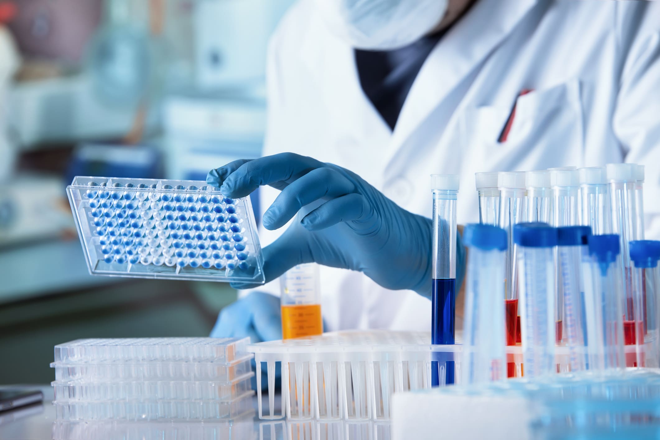 Test tubes and bad equipment in a research lab