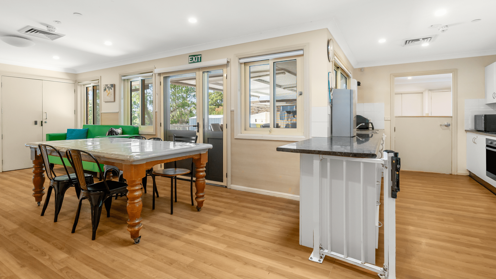 Hornsby Heights 2 (16082)_Dining