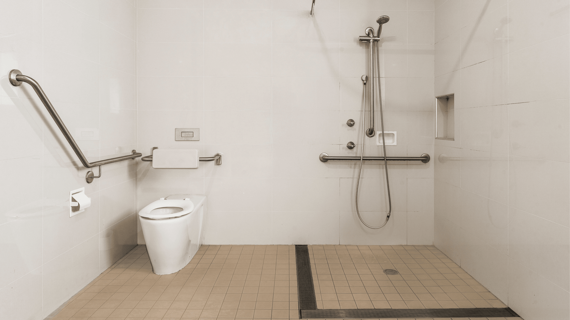 Churchill_Bathroom2