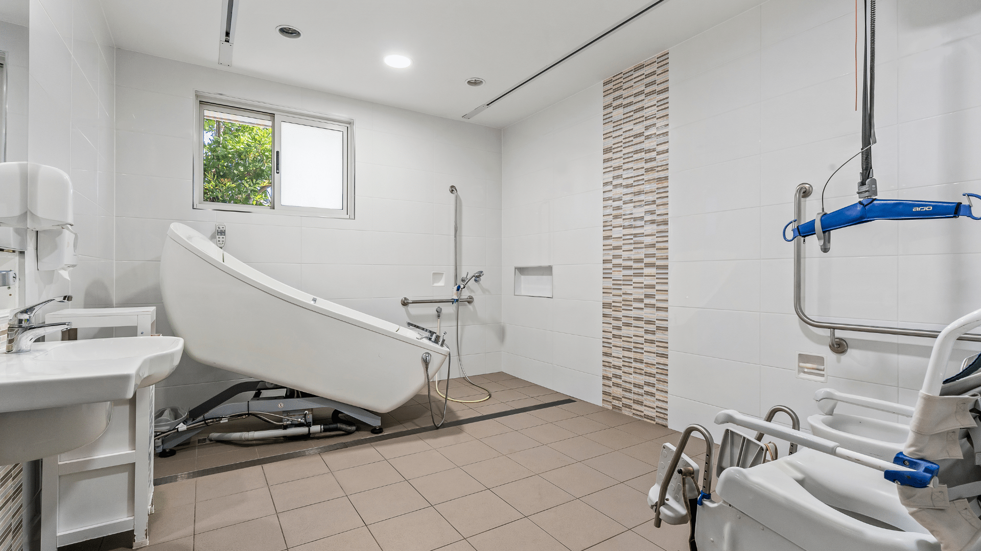 Supported independent living_Shortland (20330)_Bathroom