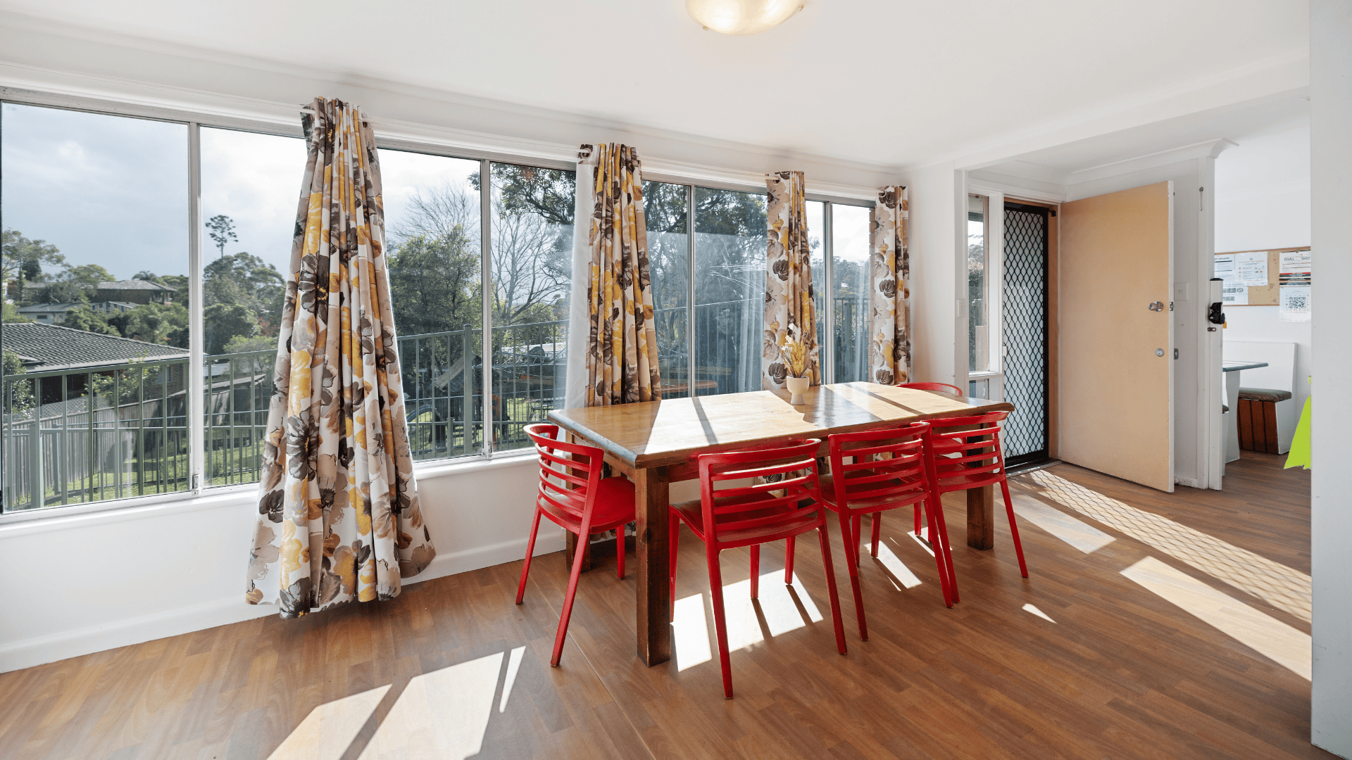 Supported-independent-living-Hornsby-Burdette-16112_Image 08_Dining 1.1